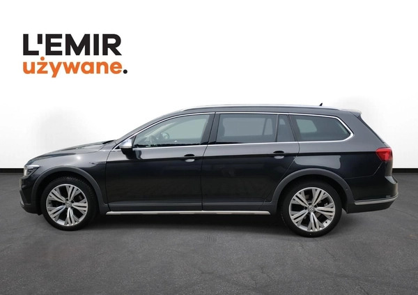 Volkswagen Passat cena 125900 przebieg: 119702, rok produkcji 2019 z Mońki małe 211